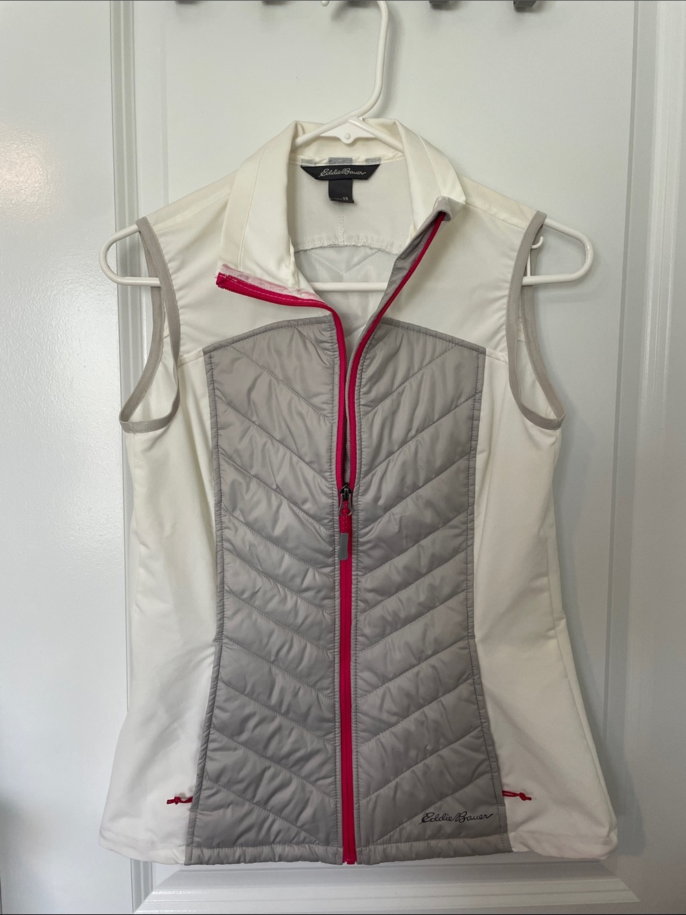 Eddie Bauer White & Gray Quilted Vest with Pink Zip